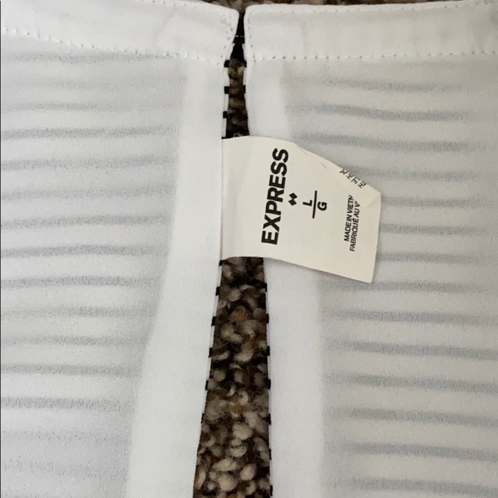 Express Tank (Reversible) - Picture 3 of 3